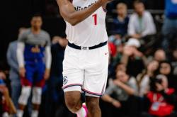 开云体育app-火箭不敌湖人，哈登33分