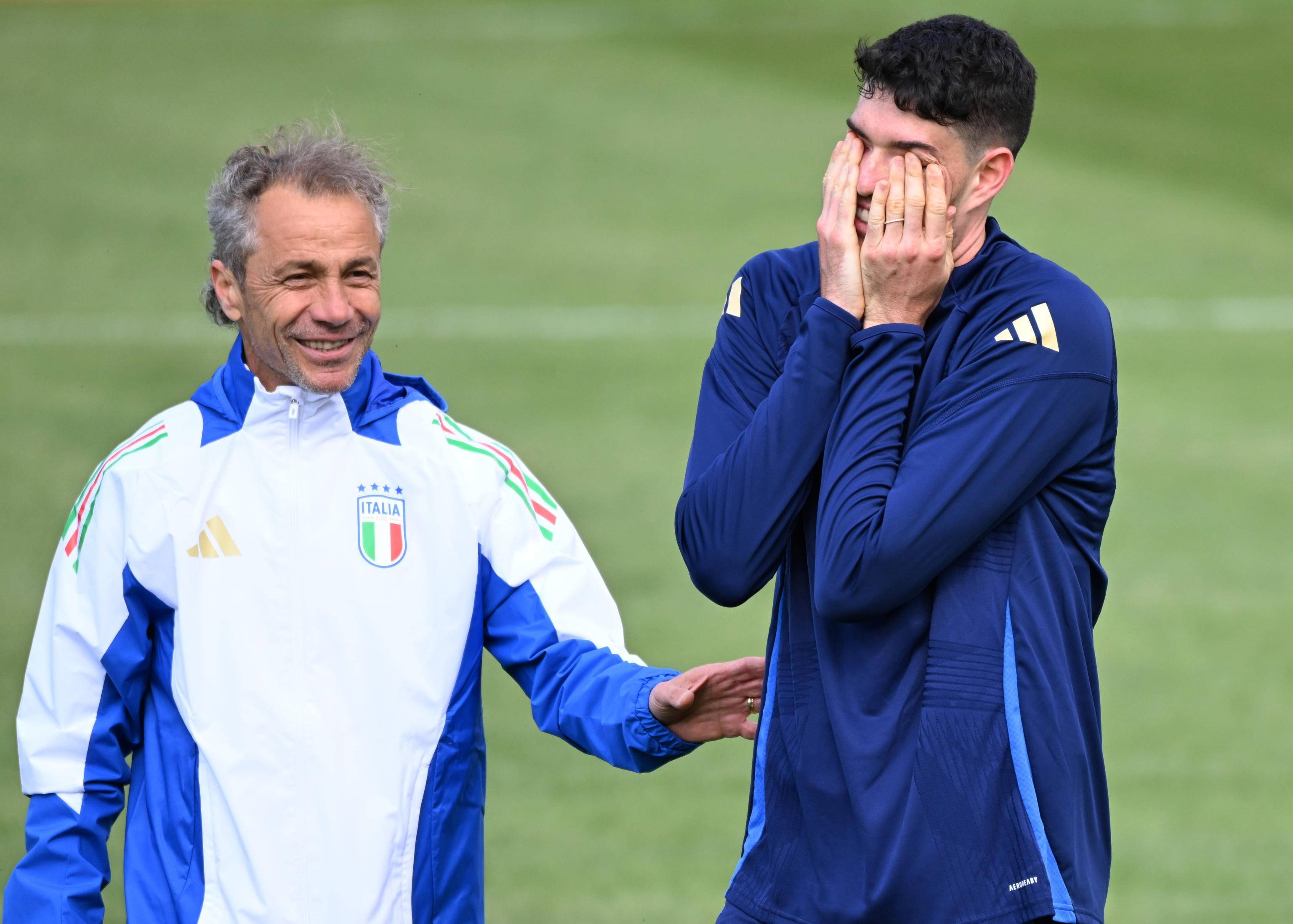 意大利队在法国比赛中获得惊人的胜利