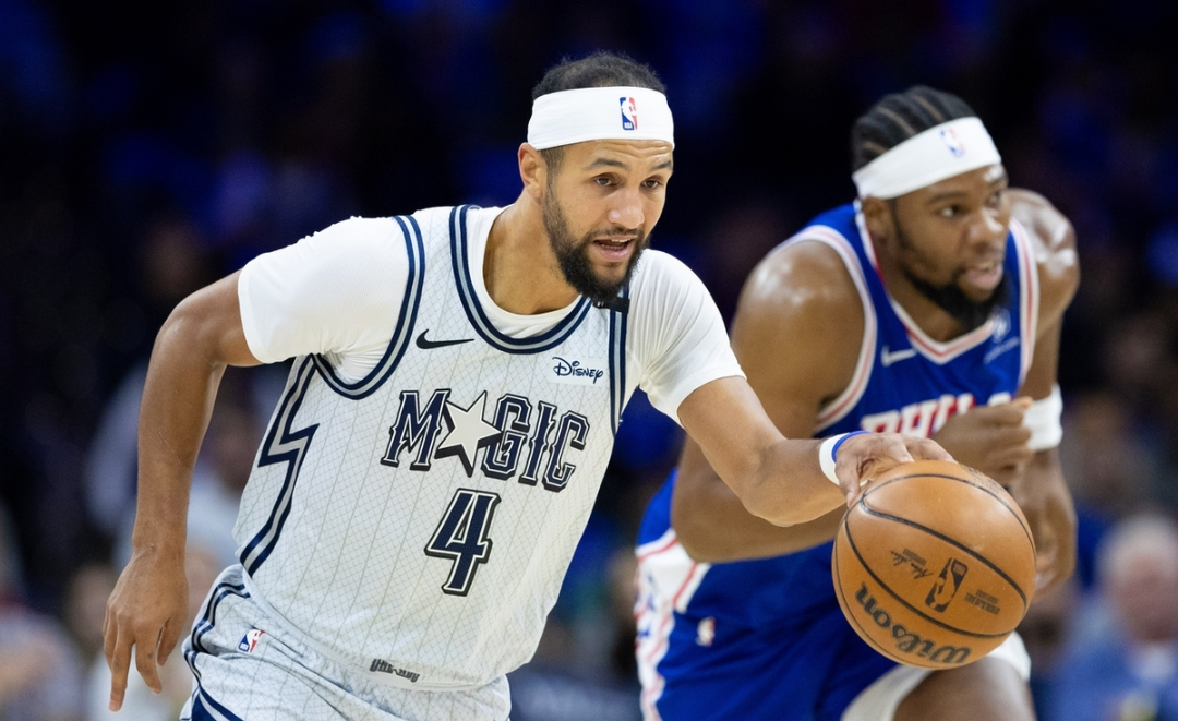 76人客场战胜魔术，领跑东部